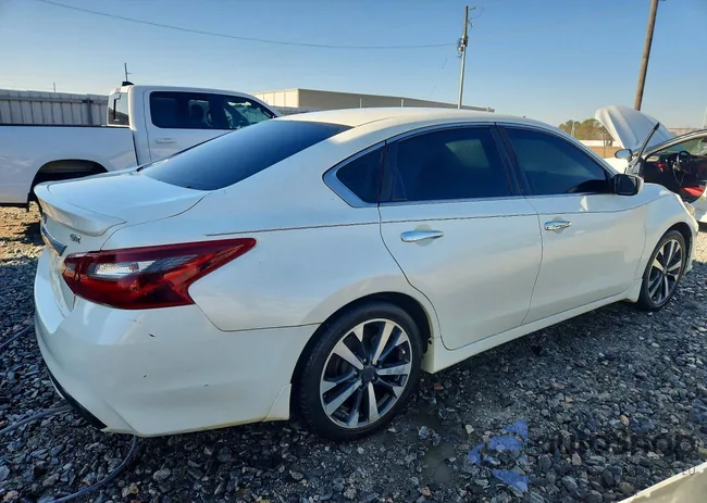 1N4AL3AP2HC259923: 77467325