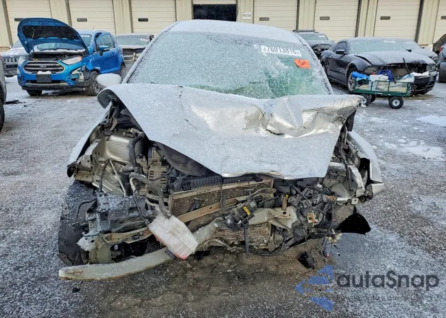 3FADP4AJ8JM123772: 76013815