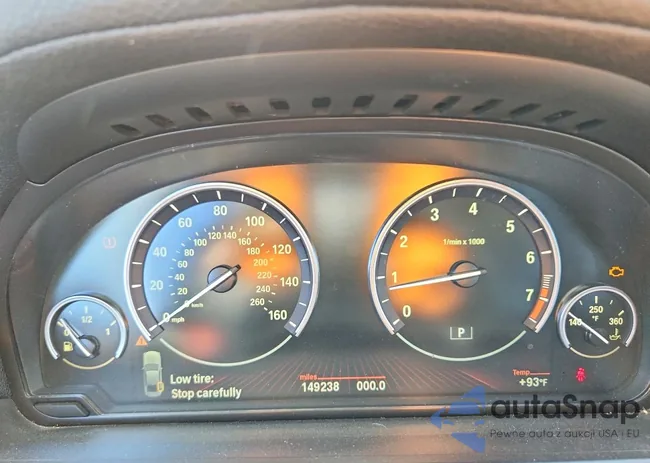 WBAKC8C58BC433313: 77245315