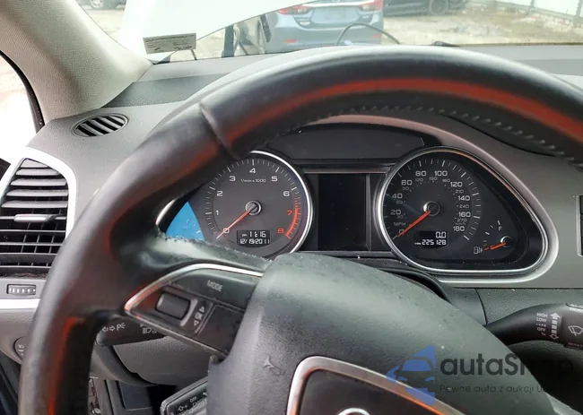 WA1LGAFE1CD005877: 76719785