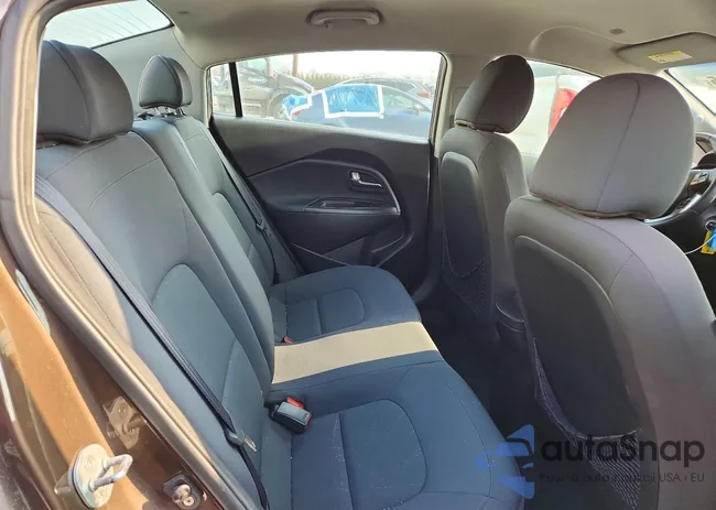 KNADN4A36D6192866: 77550855