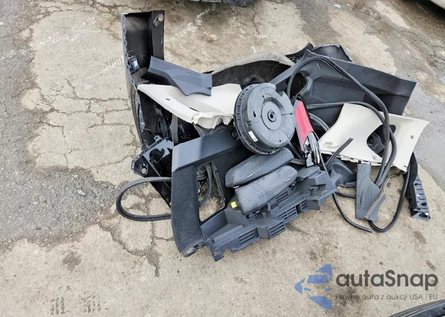 5N1BT3CB8PC779716: 77967355