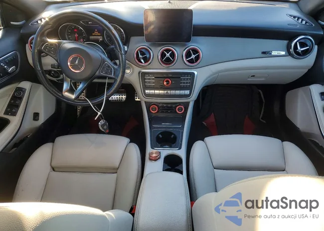 WDCTG4GB2KJ537645: 76516765