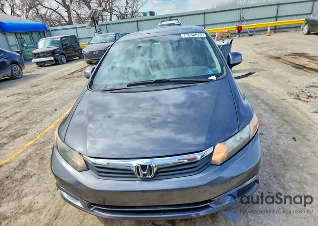 2HGFB2F85CH603279: 77688025