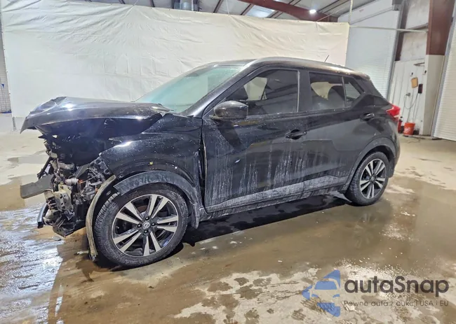 3N1CP5CU4KL509571: 77027265