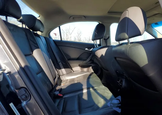 JH4CU2F69BC014908: 76152575