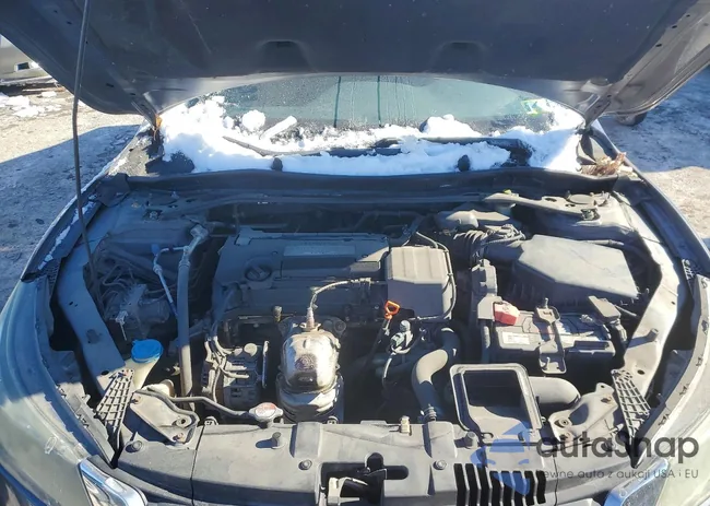 1HGCR2F52FA056608: 74708265