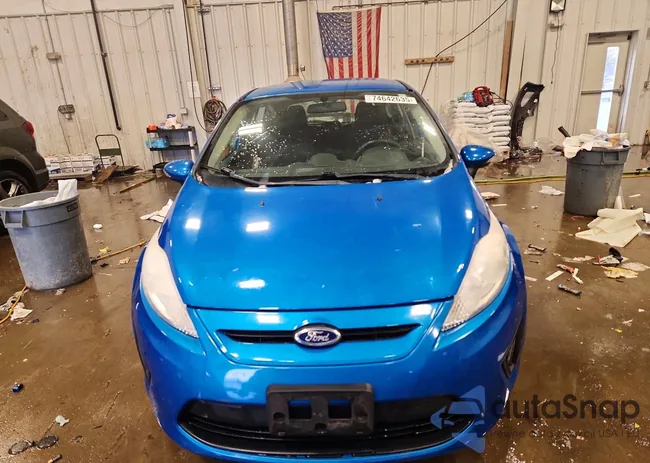 3FADP4EJ3DM132359: 74642635