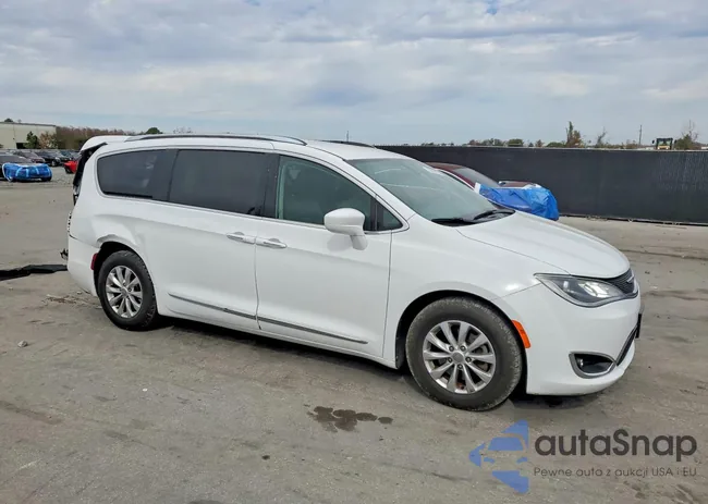 2C4RC1BG1KR582987: 76654175