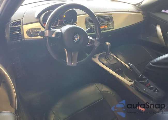 4USBT53565LU11598: 77431535