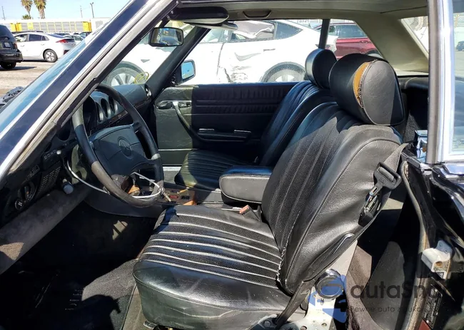 WDBBA48D2HA065795: 79113215