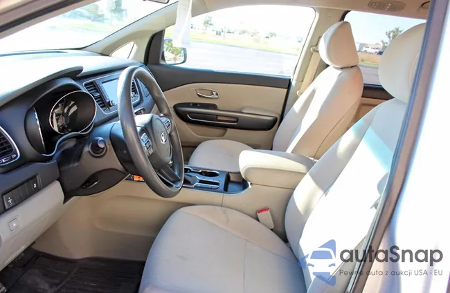 KNDMB5C15L6624195: 79610615