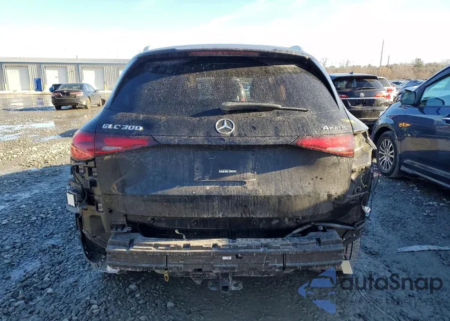 W1NKM4HB7PF028775: 77967115