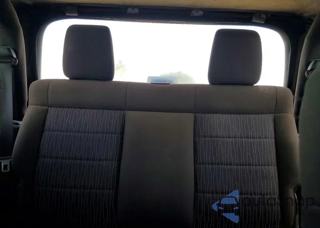 1J4AA2D1XBL529256: 76036805