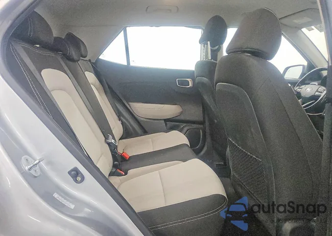 KMHRC8A37MU079120: 77408285