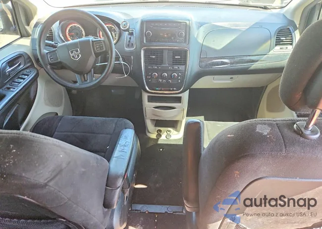 2C4RDGCG2DR771908: 77878515