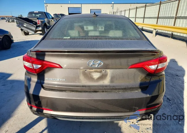 5NPE24AF9GH301034: 76579905