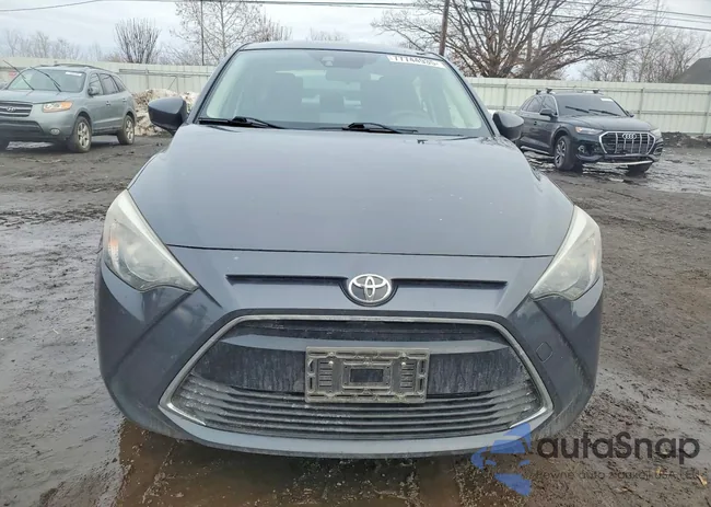 3MYDLBYV6HY192953: 77744935