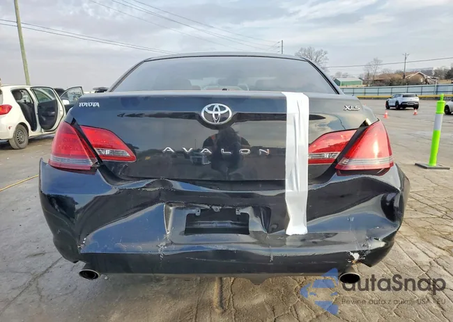 4T1BK36B58U301201: 76242085