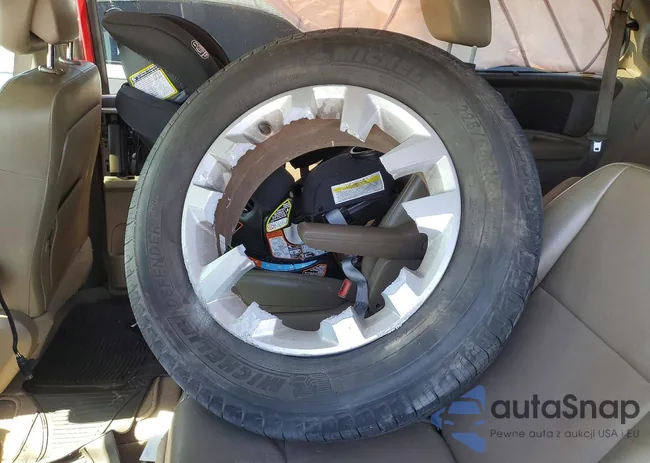 2C4RVABG9CR293660: 76046935