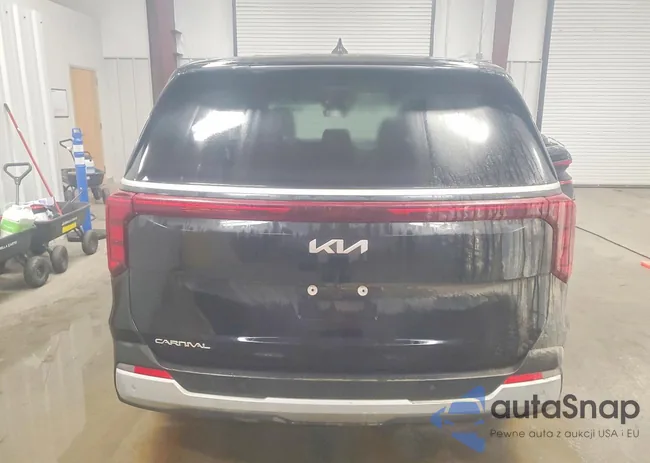 KNDNB5K32S6524075: 77550365