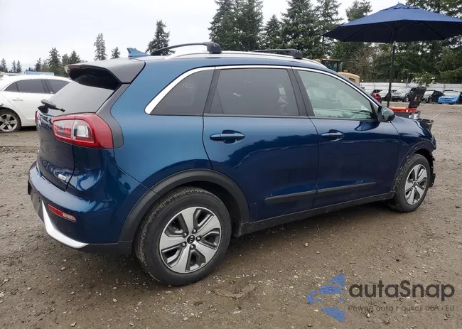 KNDCB3LCXK5256151: 78551755