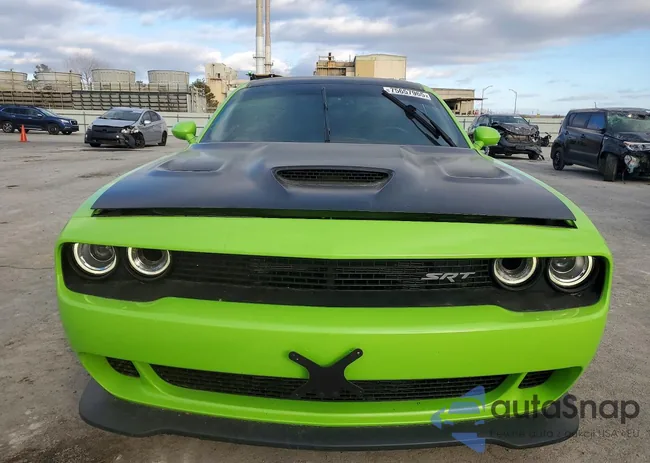 2C3CDZC9XFH714064: 75657965