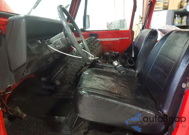 1J4FY19P1SP321820: 77581175