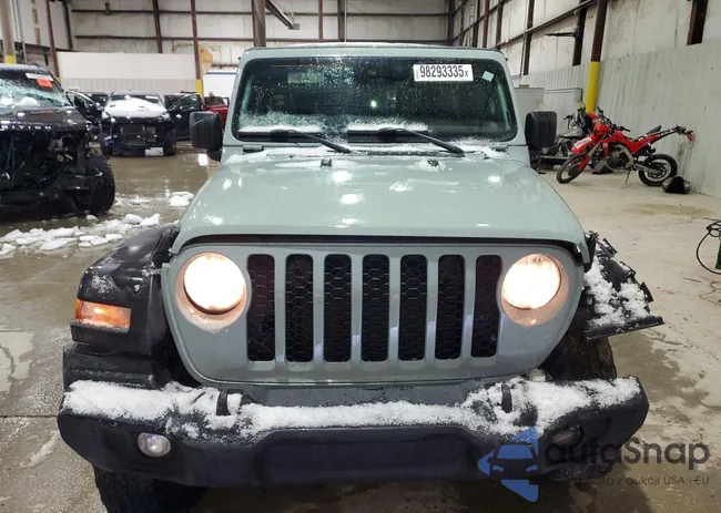 1C4PJXDN4RW110702: 98293335