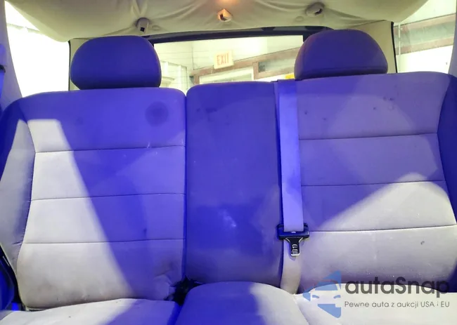 1FMYU02Z95KE16915: 76313045