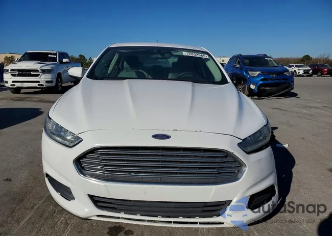 3FA6P0UU0FR157447: 75832965