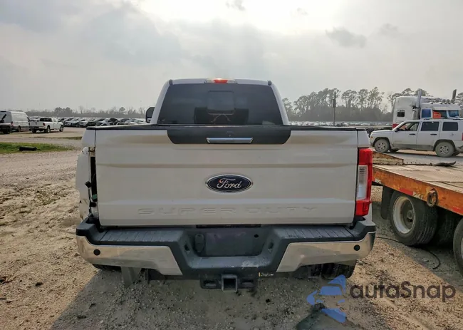 1FT8W3DT3HEE44317: 76949985