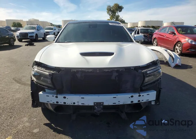 2C3CDXCT5LH204832: 79276725