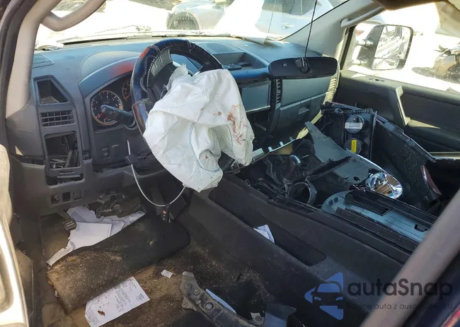 1N6BA0EC0AN315715: 76252745