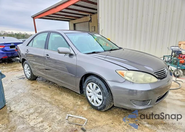 4T1BE32K55U501780: 76399775