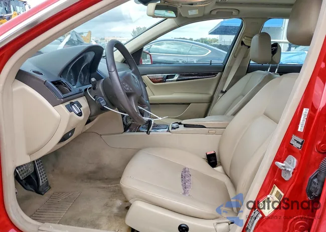 WDDGF8BB8AF441602: 79285565