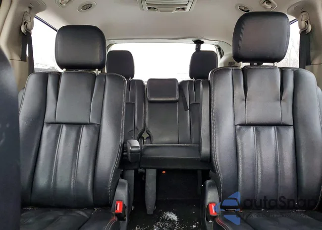 2C4RC1BG6DR744616: 77010245