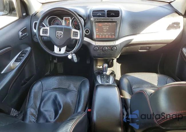 3C4PDCEG3FT735058: 77945755