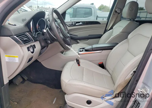 4JGDA5HB3DA165585: 77755675