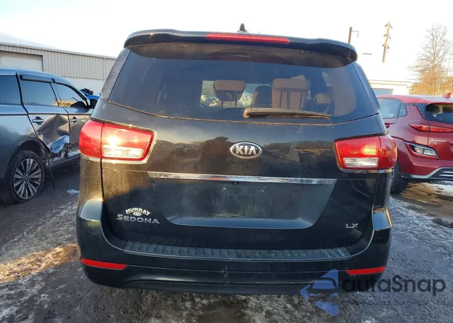 KNDMB5C13G6113445: 75928155