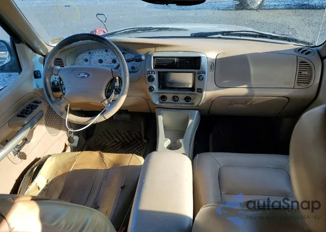 1FMZU77E92UD42009: 77151555