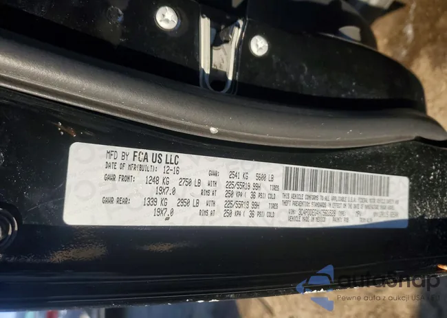 3C4PDDEG4HT569528: 77422765