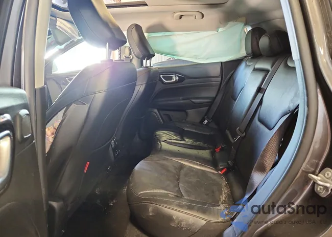 3C4NJDDB5NT141064: 79533805