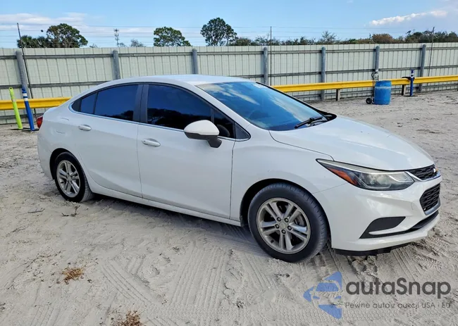 1G1BE5SM5J7193917: 77483025