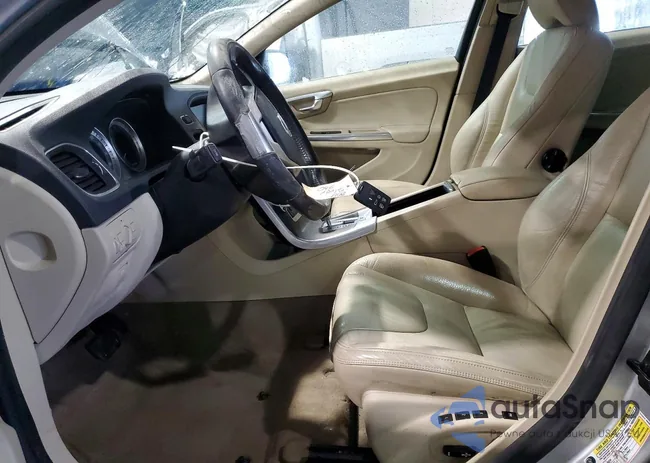 YV1622FS4C2039475: 74257555