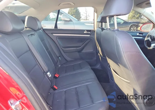 3VWRZ71K69M137666: 76492375