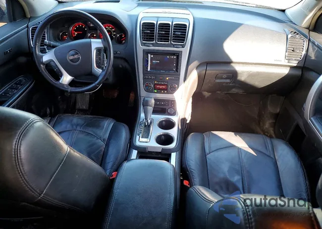 1GKER33728J166231: 77204545