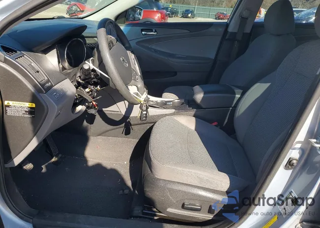 5NPEB4AC2CH434976: 76526175