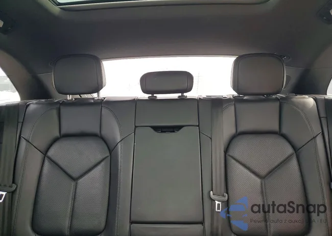 WP1AA2A51JLB05684: 76938475