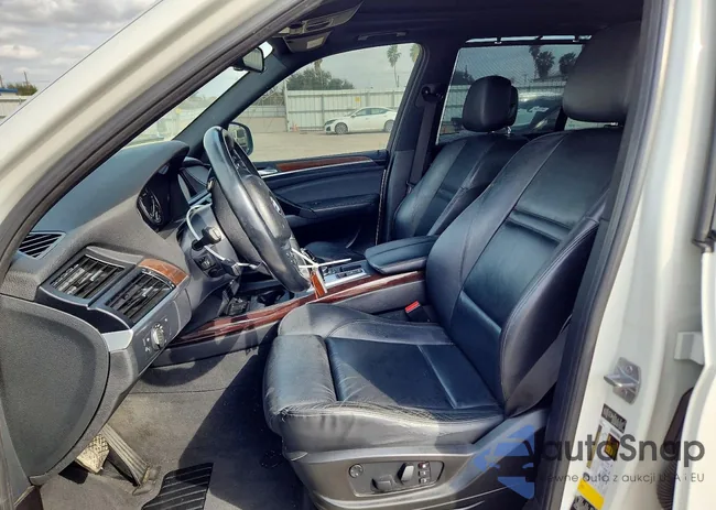 5UXZV8C54D0C15984: 76476965